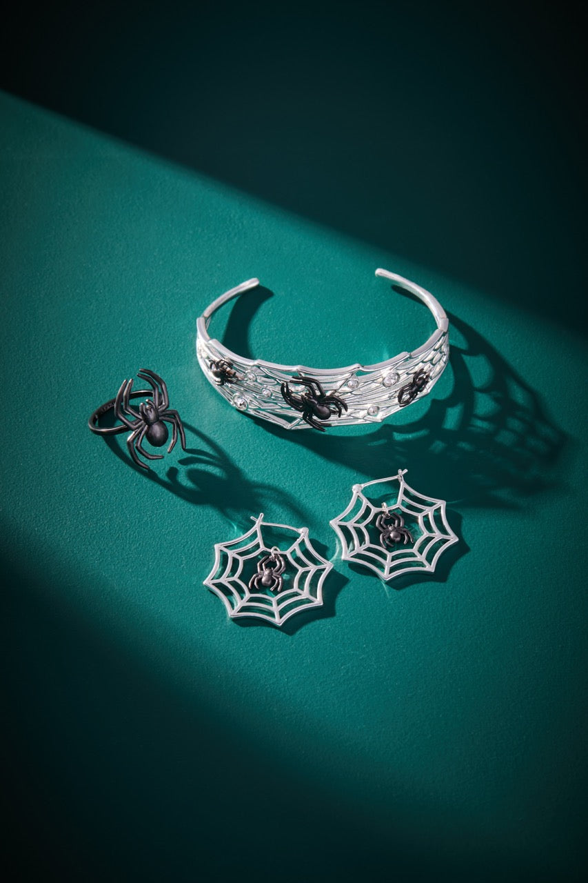 Glow in the Dark Spider Web Cuff - Image 5