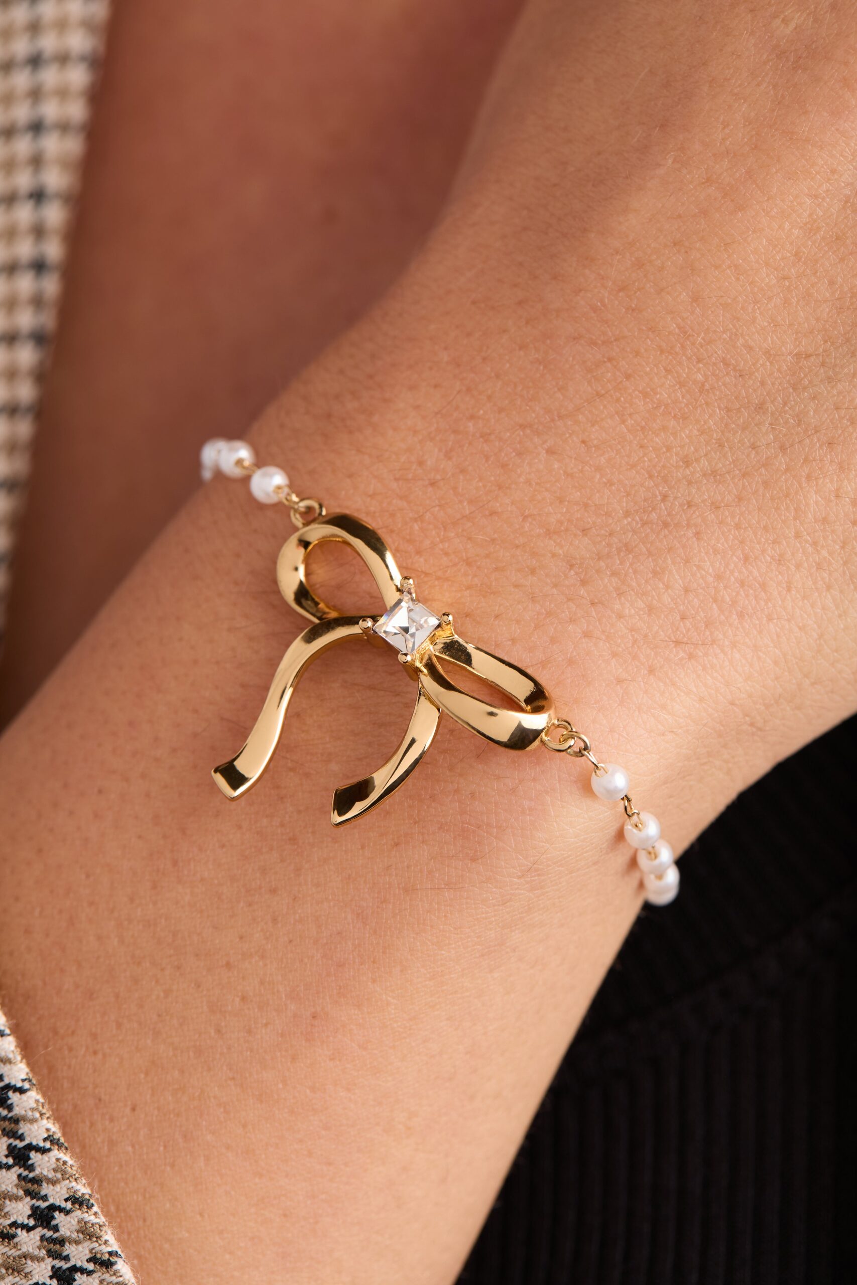 Bow Pearl Coquette Beaded Bolo Bracelet - Image 2