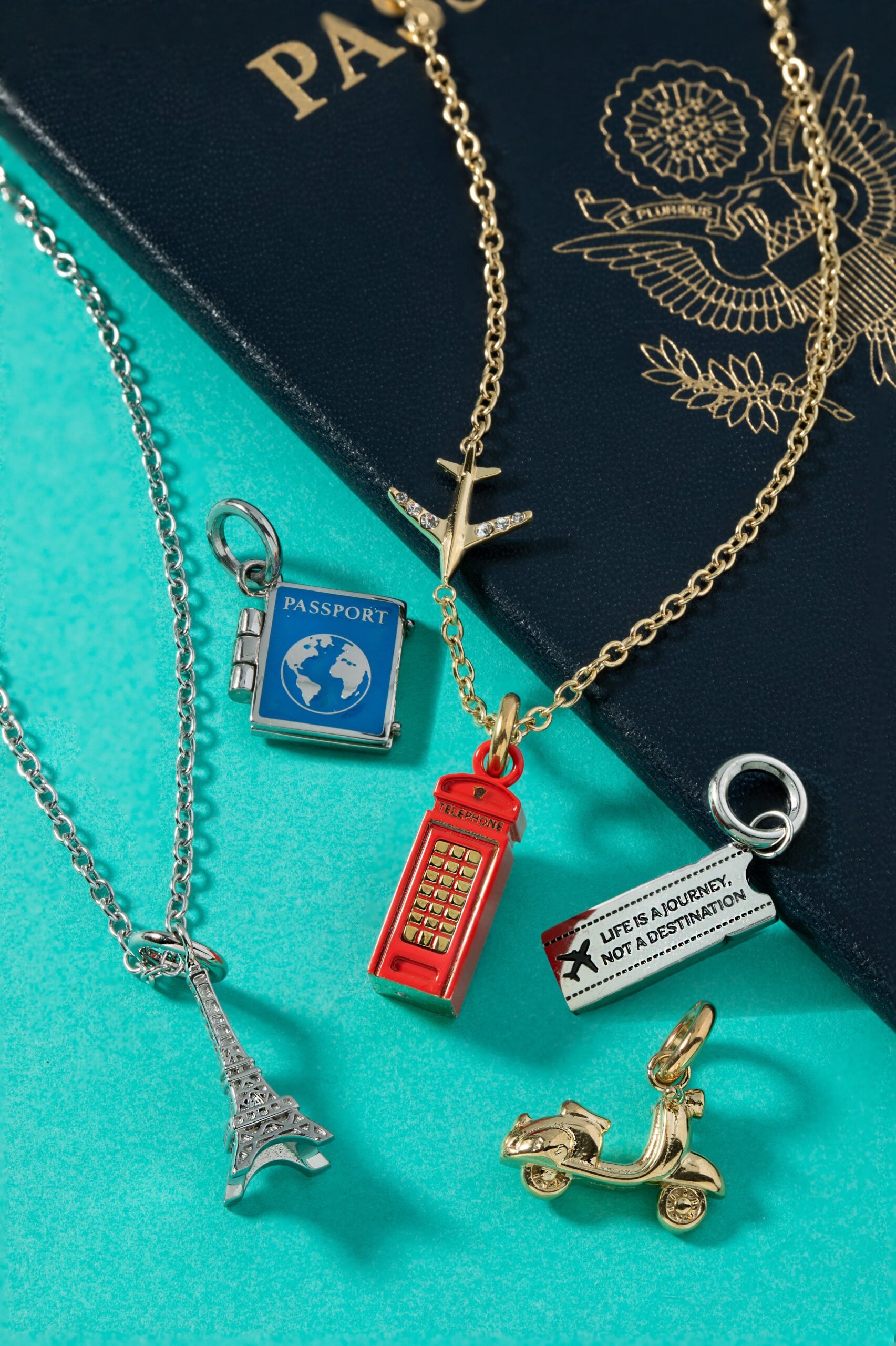 Eiffel Tower Charm - Image 3