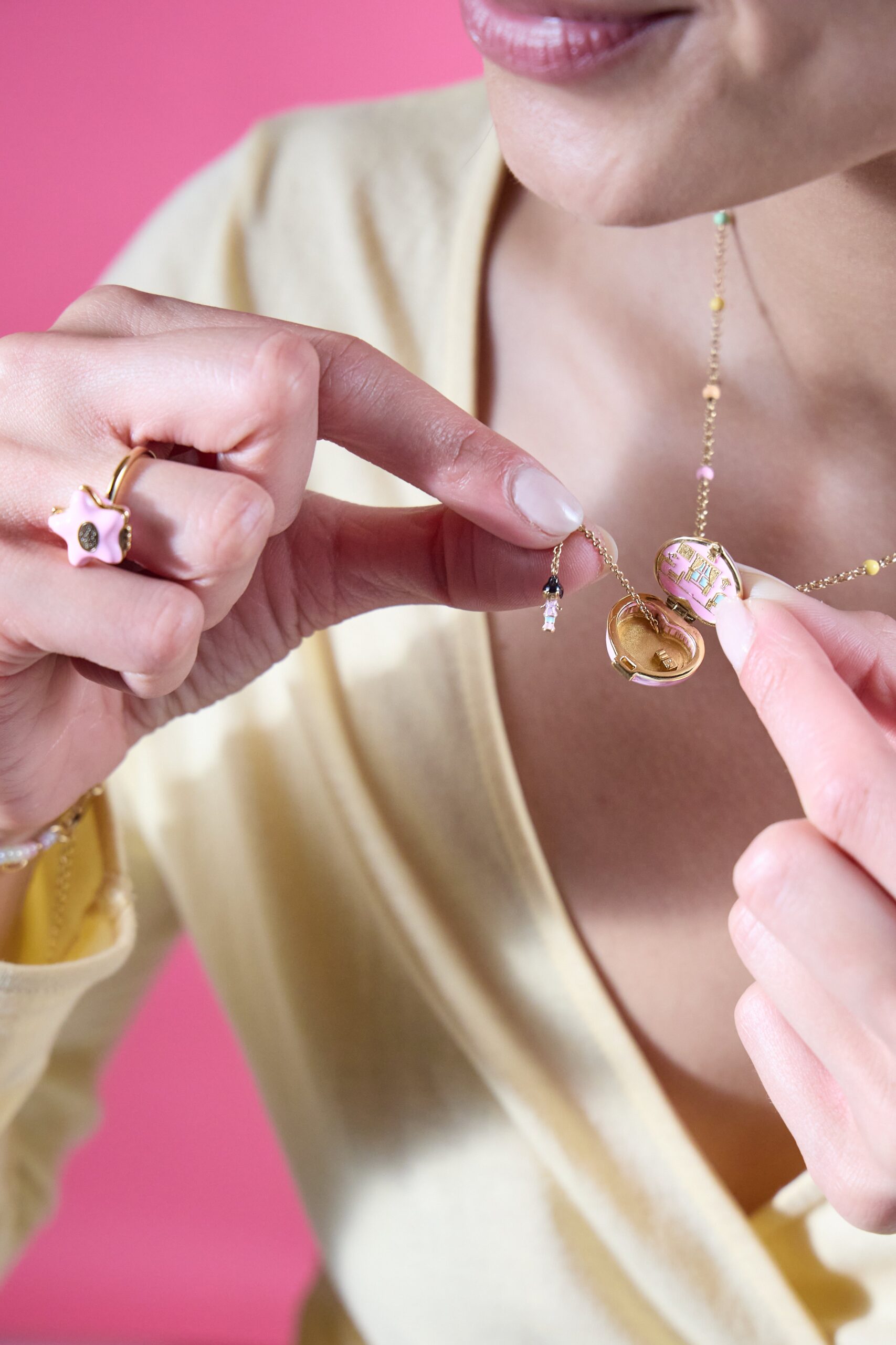 Polly Pocket™ House Locket Necklace - Image 4