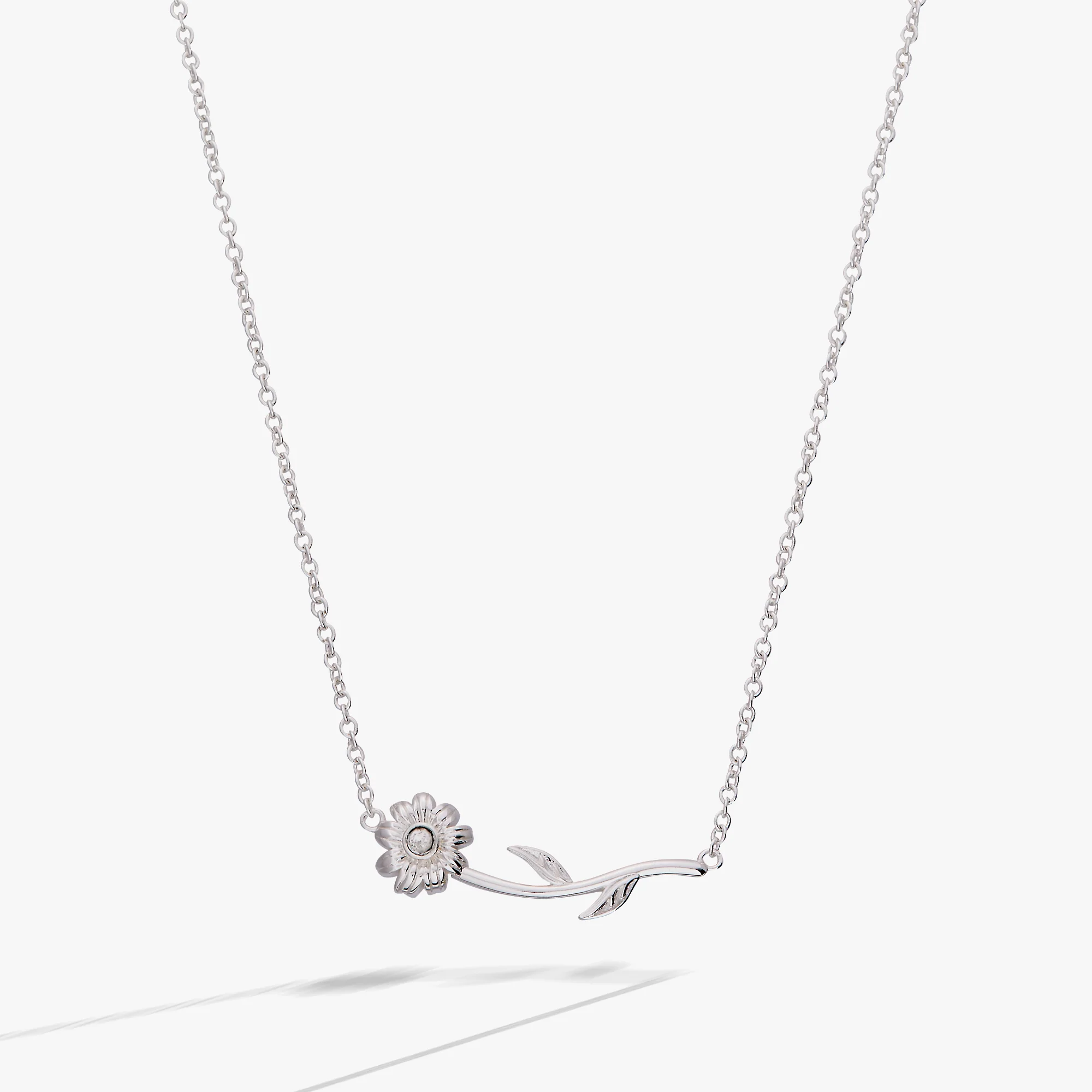 Daisy Inline Necklace